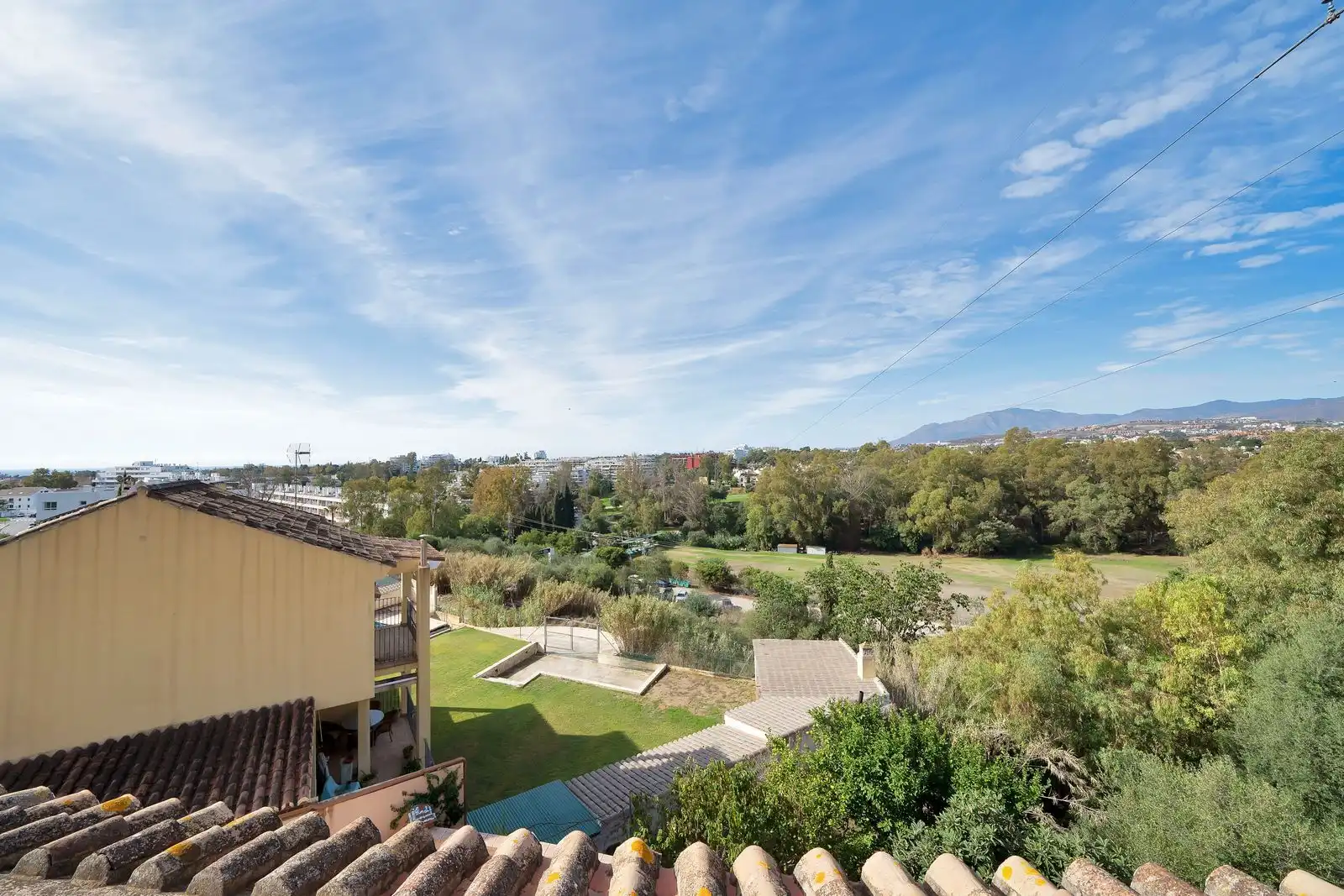 Chalet con piscina en venta en Avenida Pablo Ruiz Picasso 11, imagen 46