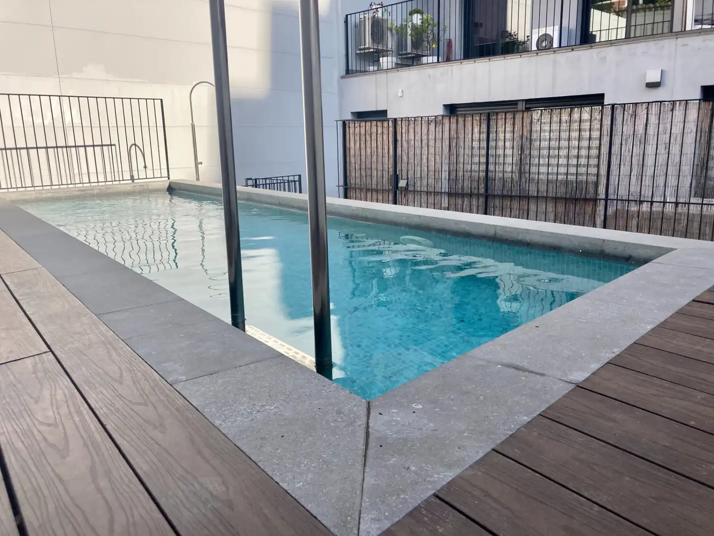 Piscina de Piso de alquiler en Castelldefels con Aire acondicionado, Calefacción y Parquet