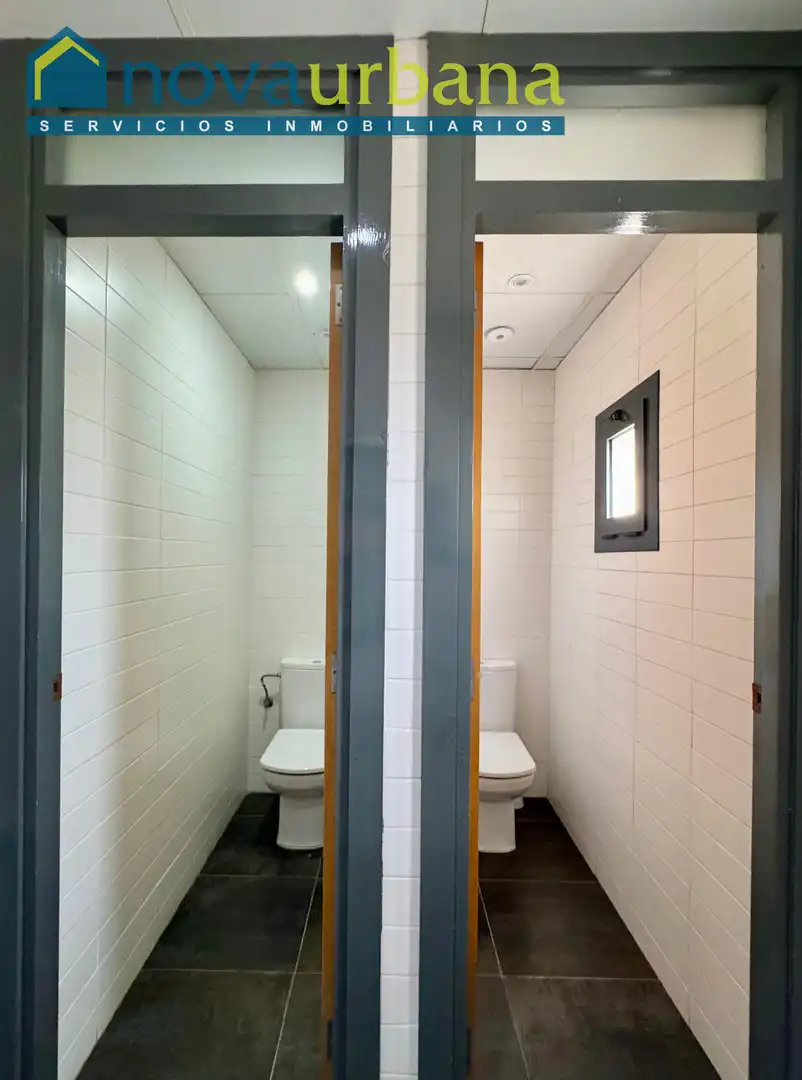 Baño de Oficina de alquiler en Xirivella con Aire acondicionado y Calefacción