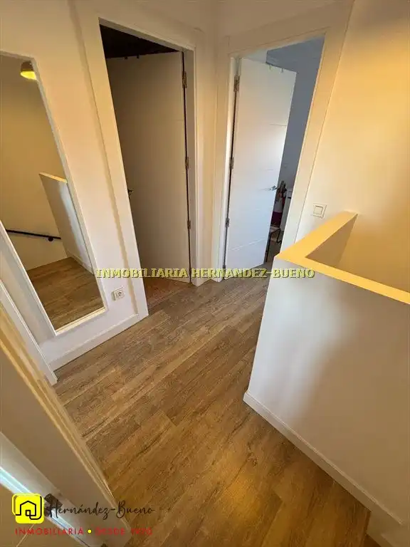 Dúplex de alquiler en Salamanca con Calefacción, Terraza y Piscina