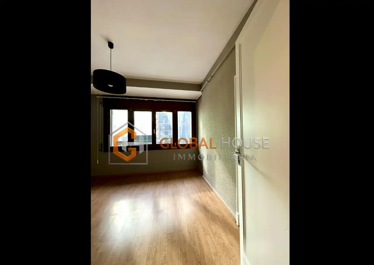 Pis de 4 habitacions en venda a Andorra la Vella · 32 de 60