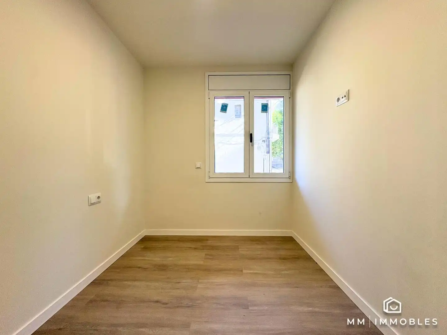 Schlafzimmer von Erdgeschoss zum Verkauf in Canovelles mit Heizung, Parkett und Balkon