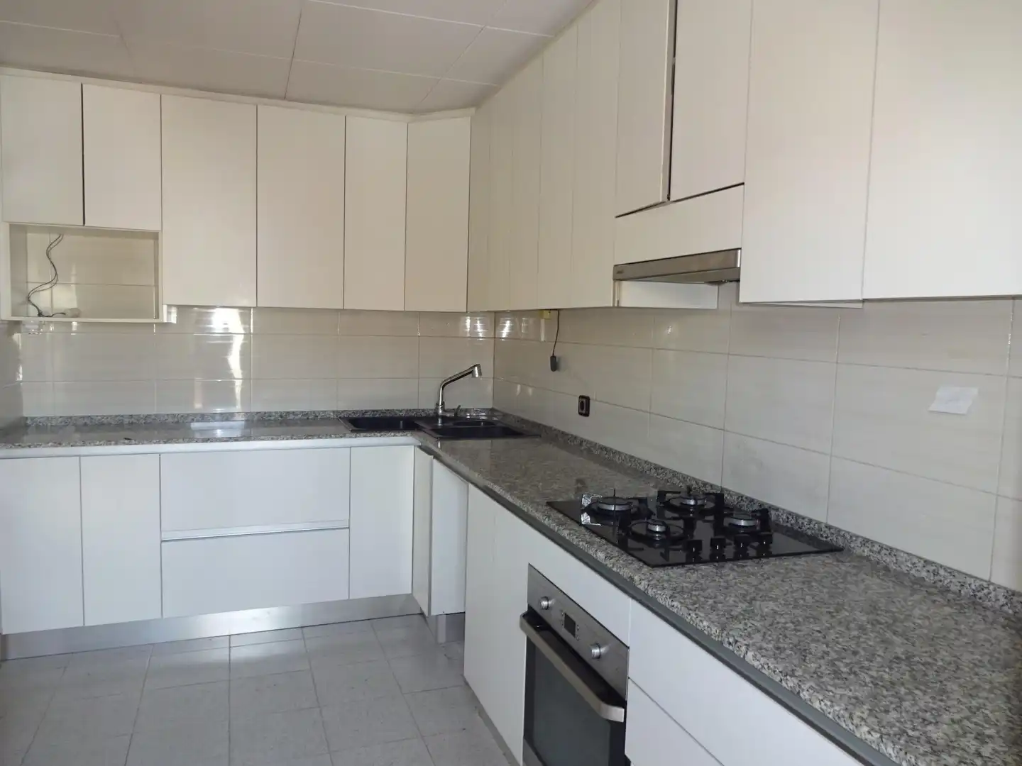 Cocina de Piso en venta en Mataró con Calefacción