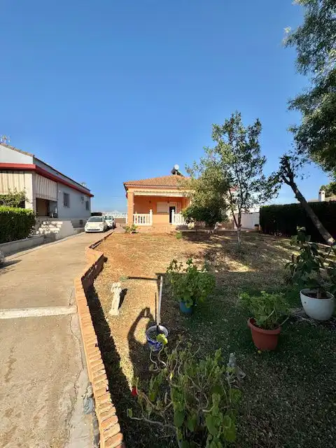 Exterior view of Residential for sale in Sevilla
