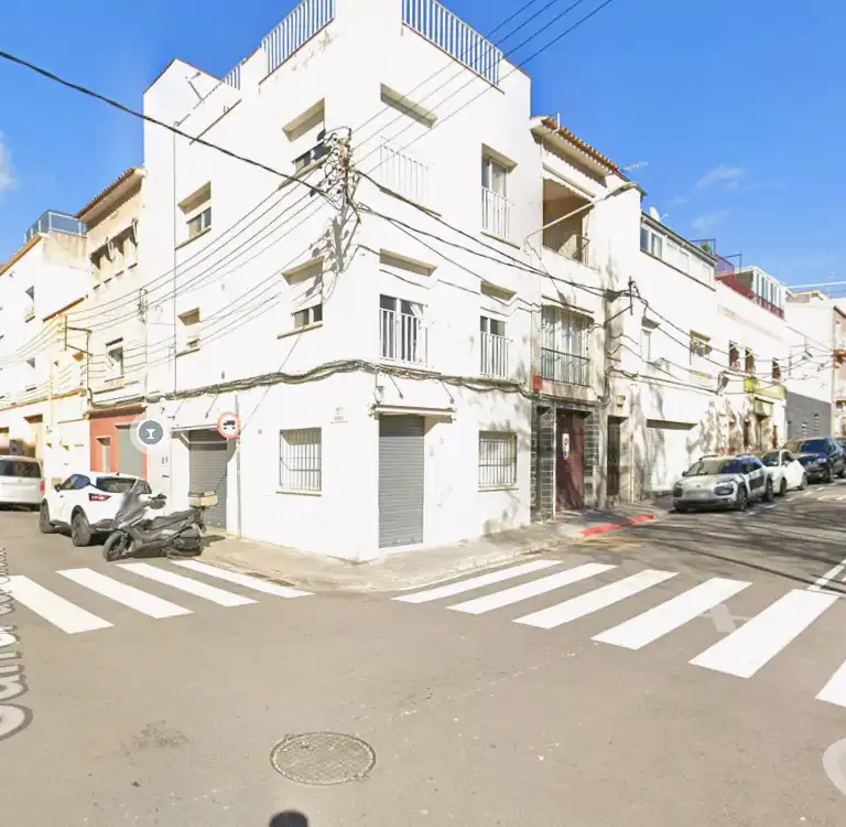 Piso en venta en Carrer del Gironès 55
