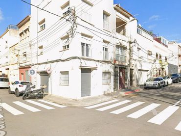 Pis en venda a Carrer del Gironès 55