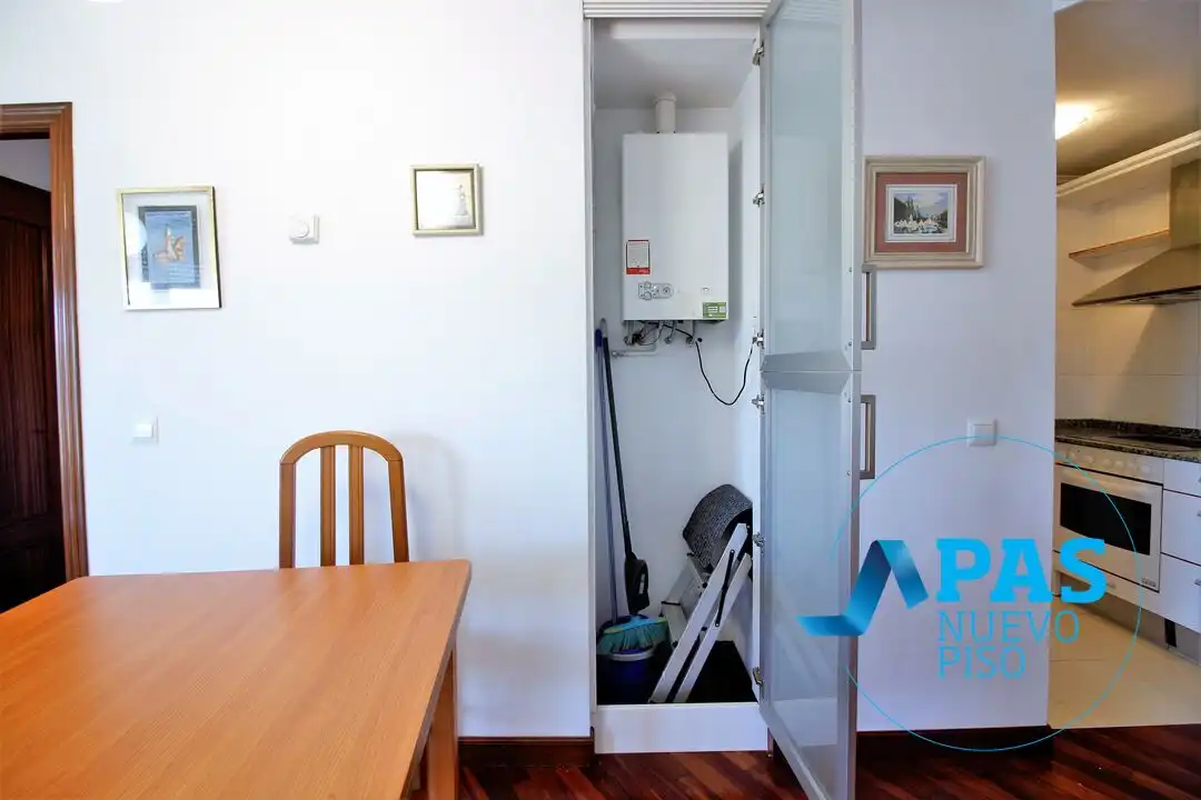 Schlafzimmer von Wohnung zum Verkauf in Miengo mit Heizung, Abstellraum und Möbliert