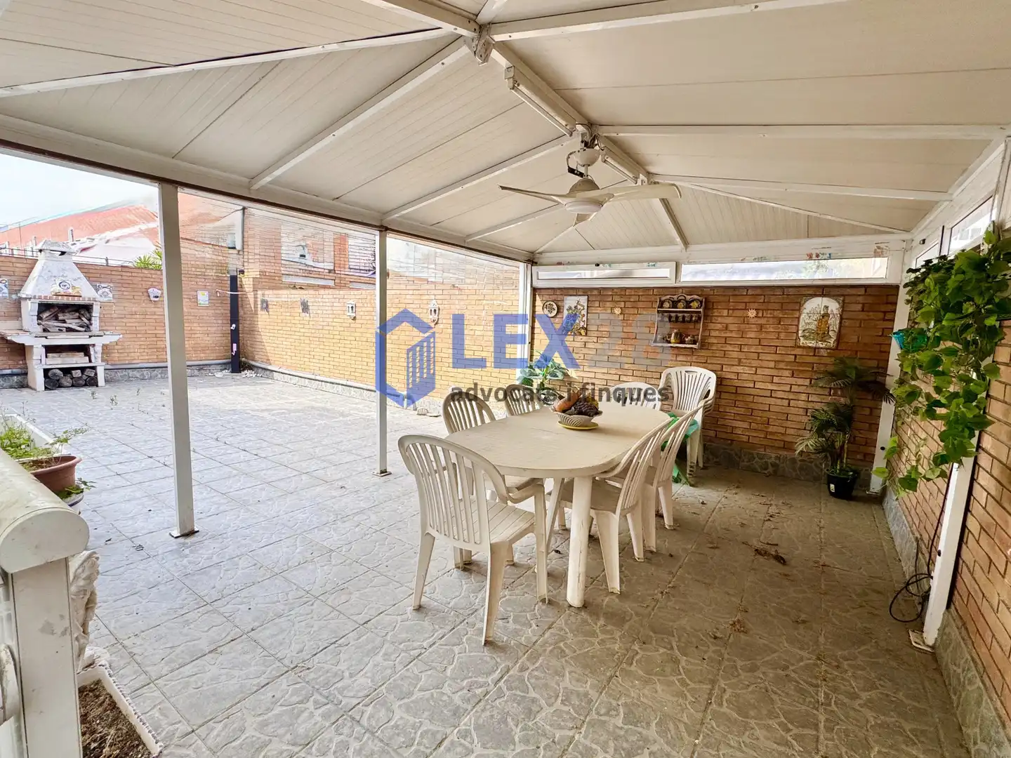 Terraza de Casa adosada en venta en Badalona con Aire acondicionado, Calefacción y Jardín privado