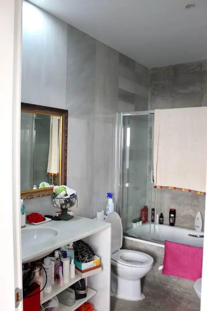 Baño de Edificio en venta en Granada