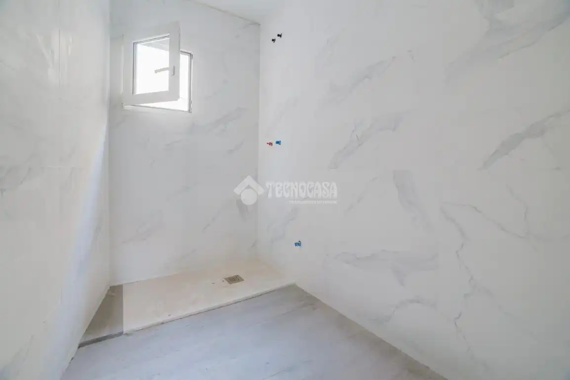 Badezimmer von Wohnung zum Verkauf in Terrassa mit Terrasse