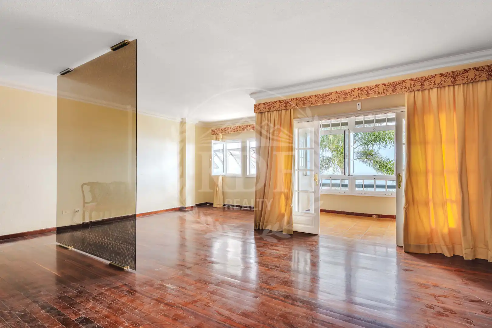 Sala d'estar de Casa adosada en venda en Santa Cruz de Tenerife amb Jardí privat, Terrassa i Balcó