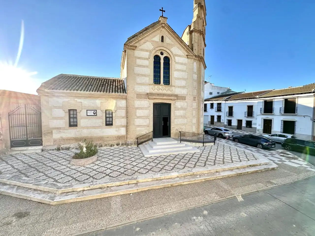 Vista exterior de Casa o chalet en venta en Fuente de Piedra con Balcón
