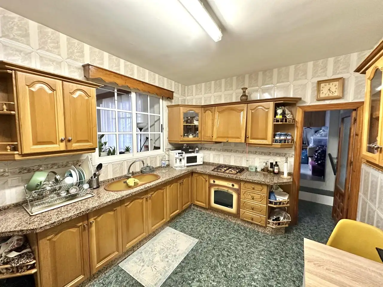 Kitchen of Ground floor for sale in Cuevas Bajas  with Private garden and Storage room