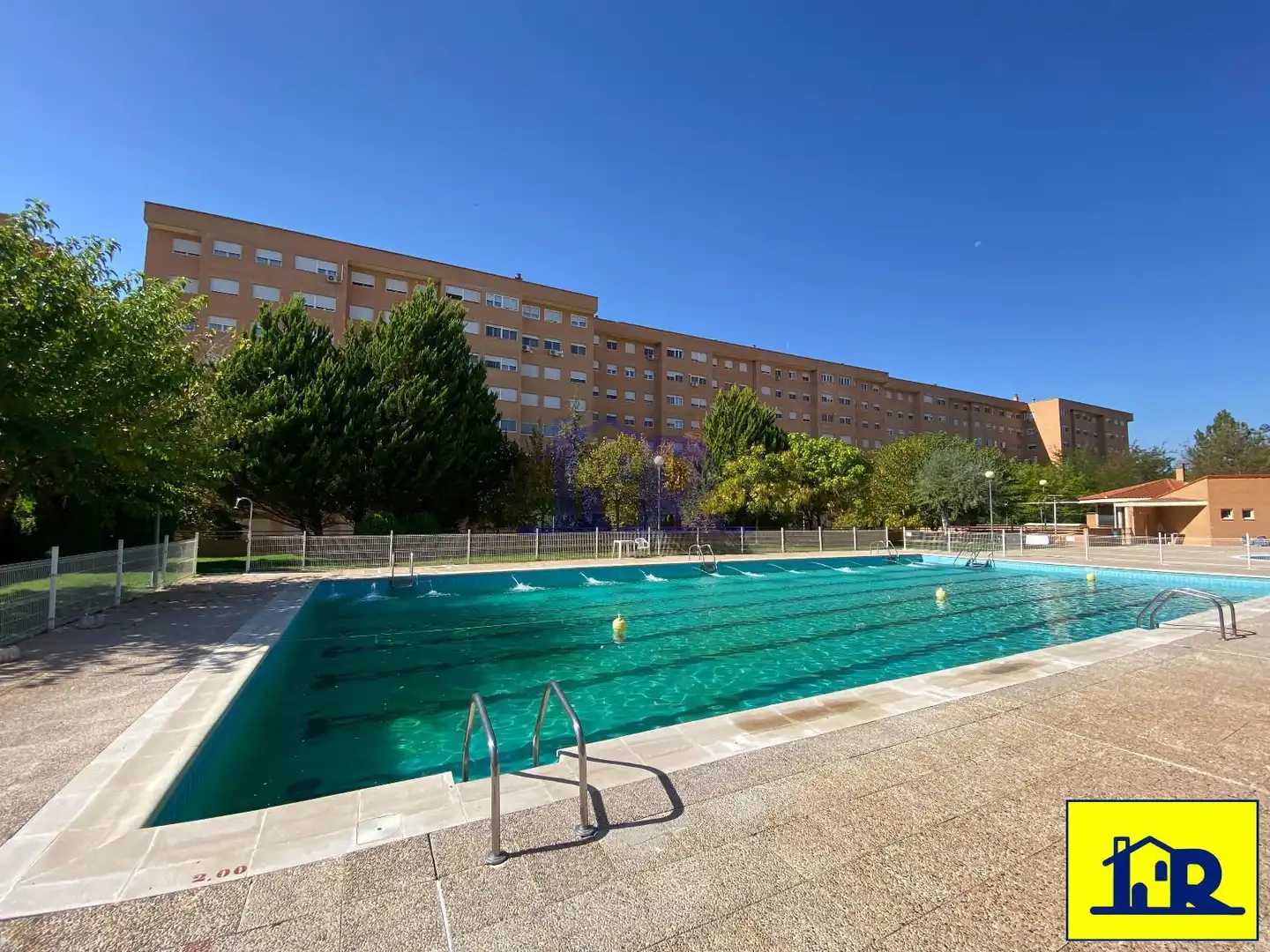 Piscina de Àtic de lloguer en Cuenca amb Calefacció, Terrassa i Piscina