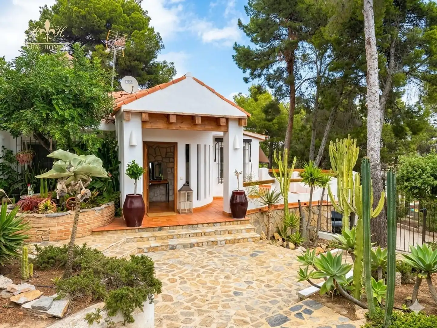 Außenansicht von Haus oder Chalet zum Verkauf in L'Alfàs del Pi mit Klimaanlage und Schwimmbad