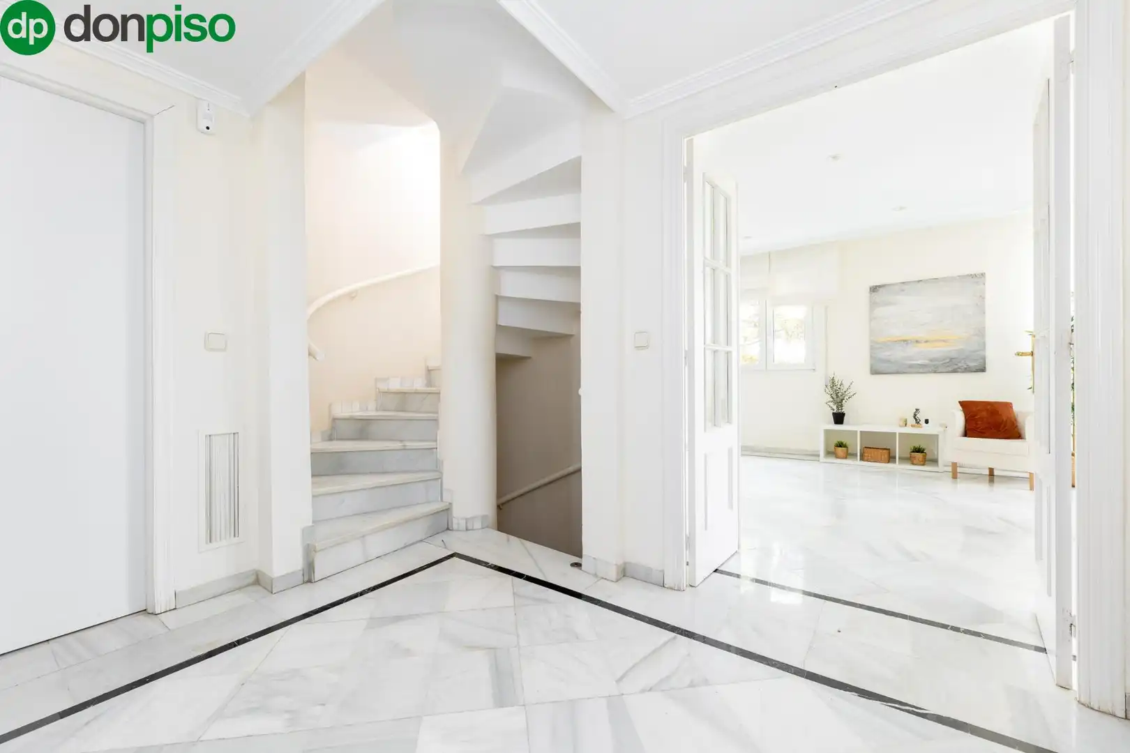Casa o chalet en venta en Granada con Aire acondicionado, Calefacción y Jardín privado