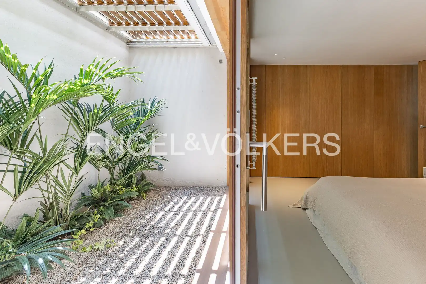 Terrace of Houses for rent in Barcelona  with Air Conditioner, Heating and Private garden