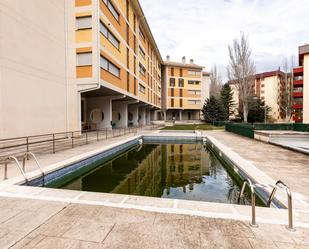 Swimming pool of Flat for sale in Jaca  with Heating, Private garden and Terrace