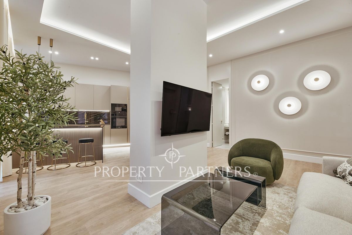 Sala de estar de Apartamento en venta en  Madrid Capital con Aire acondicionado, Calefacción y Amueblado