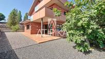 Vista exterior de Casa o xalet en venda en Mataró amb Aire condicionat, Calefacció i Parquet