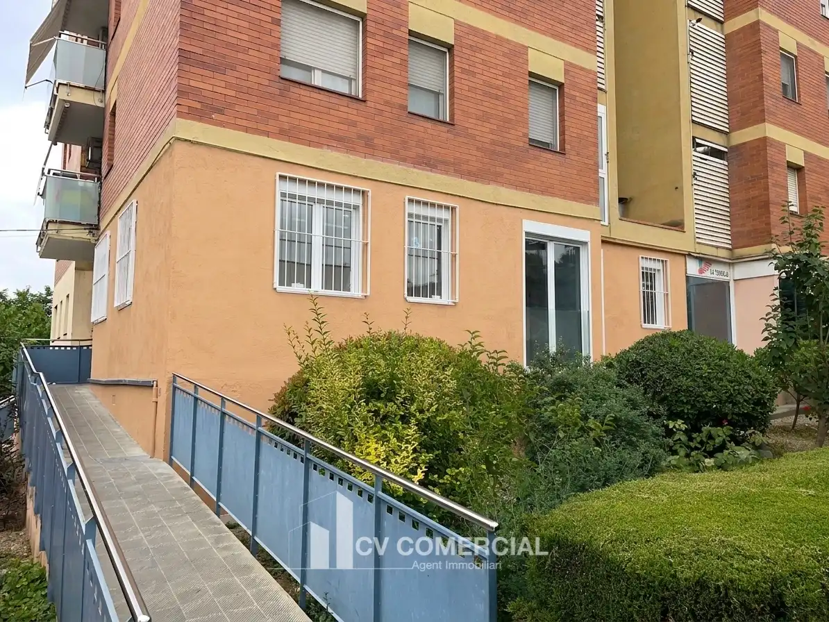 Exterior view of Flat for sale in Pallejà  with Air Conditioner, Heating and Parquet flooring