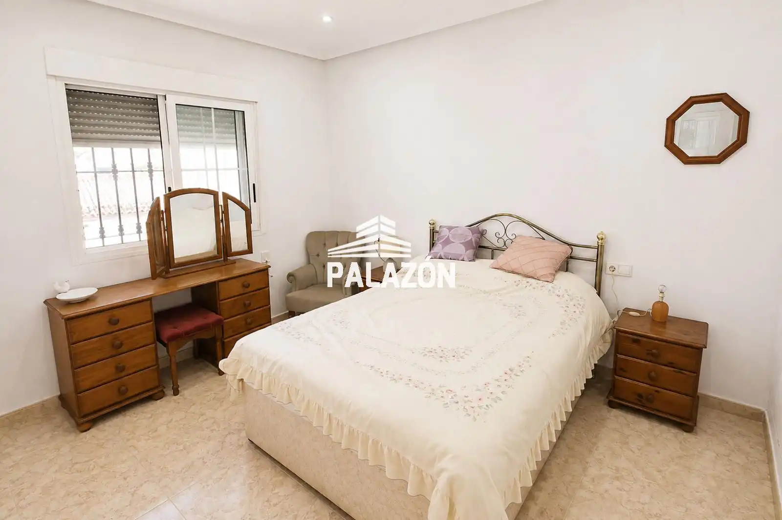 Habitación de Casa o chalet de alquiler en Catral con Piscina y Amueblado