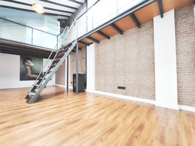 Loft en Alquiler en Calle Humanitarias en Vista Alegre