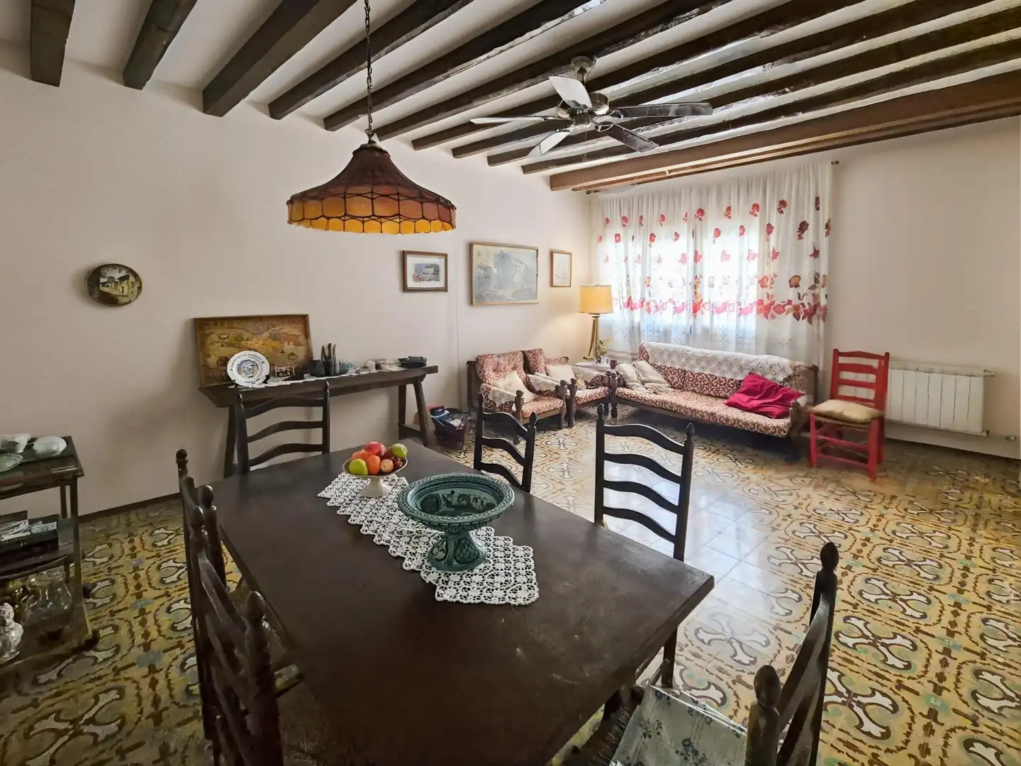 Sala d'estar de Finca rústica en venda en Sant Mateu amb Calefacció