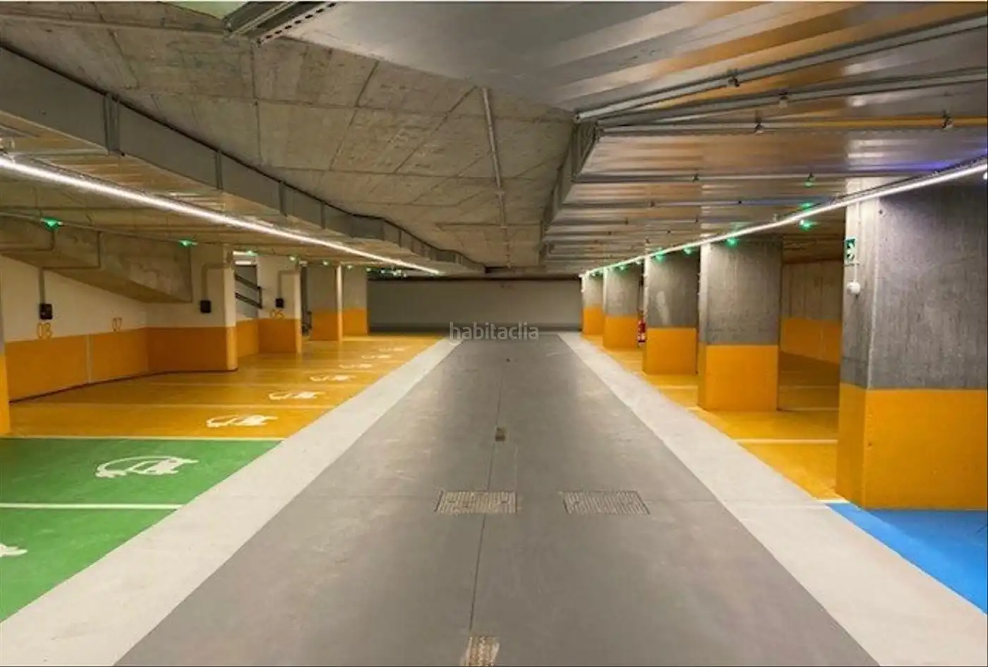 Individuel à louer à Carrer d'Andreu Febrer 2, imagen 3