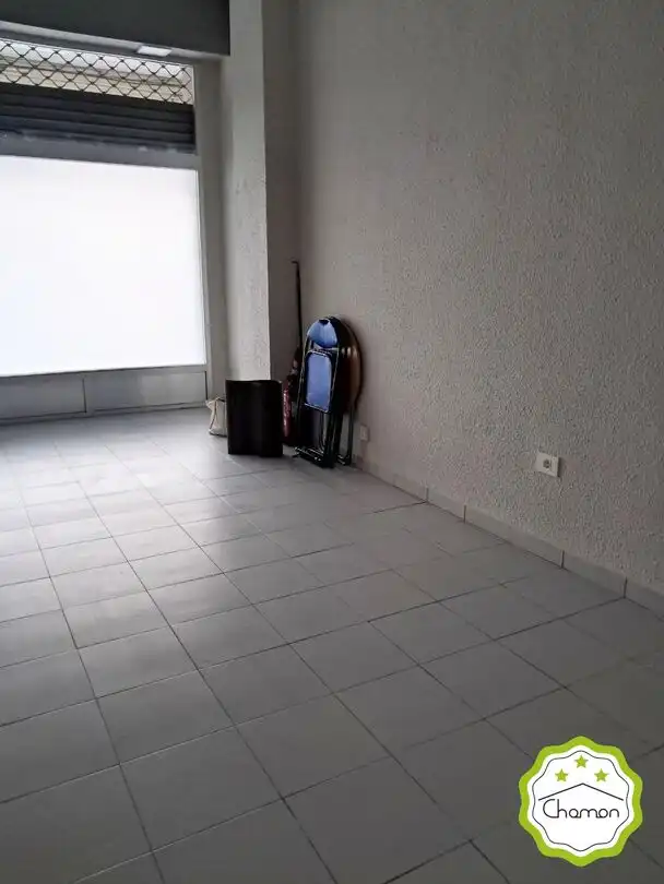 Business premises to rent in Juan XXIII Plaza, imagen 2