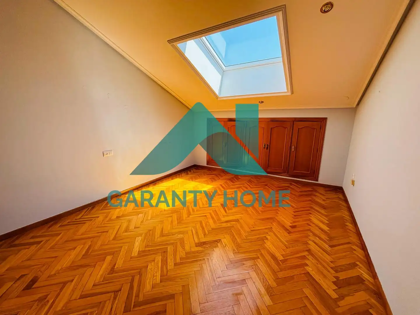 Dúplex de alquiler en Cáceres con Aire acondicionado, Calefacción y Parquet