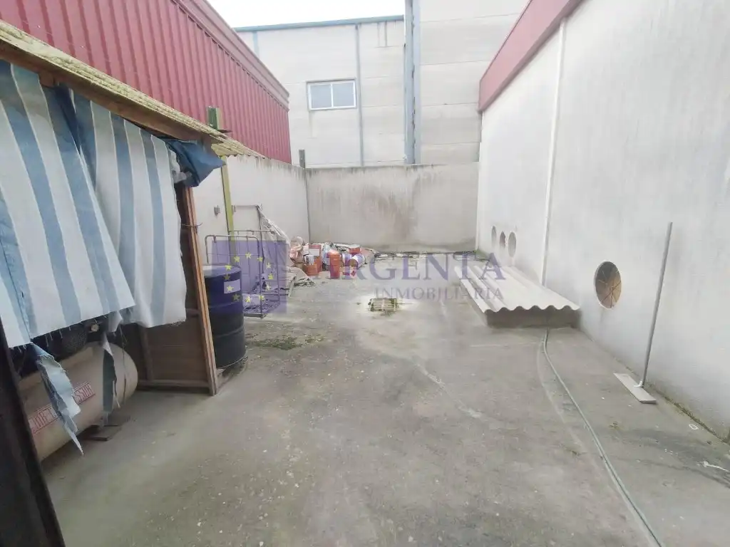 Nau industrial en venda a Malpartida de Cáceres, imagen 11