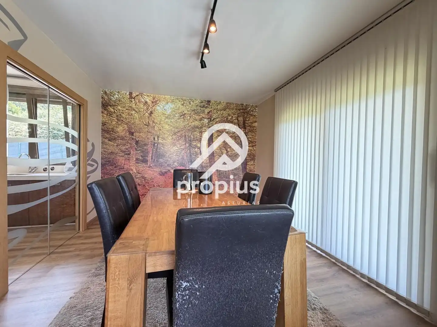 Comedor de Casa o chalet en venta en Cangas de Onís con Calefacción, Terraza y Trastero