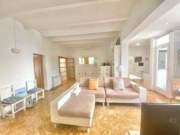 Apartamento con balcón en venta en Ponent