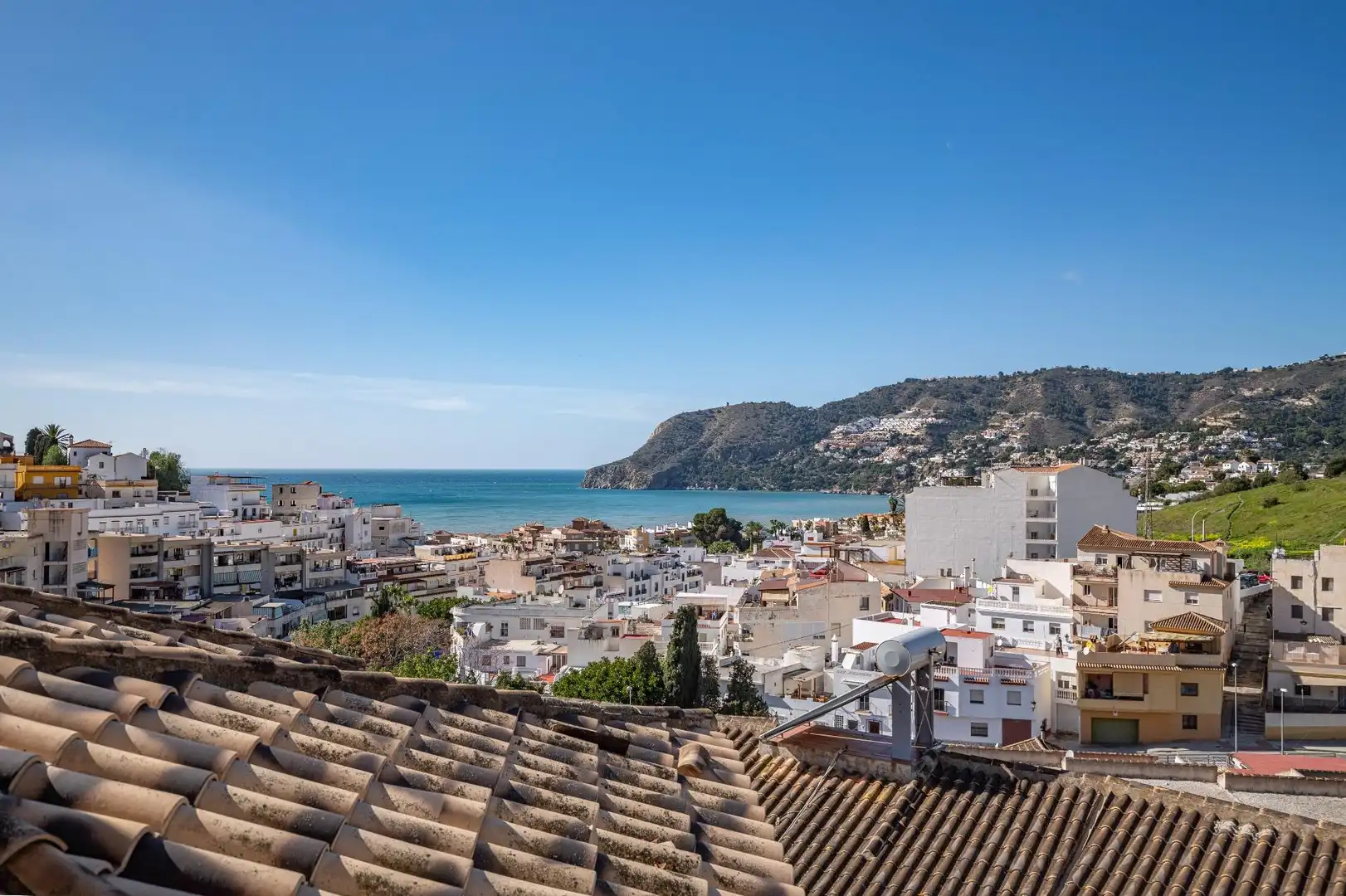 Exterior view of Houses for sale in Almuñécar