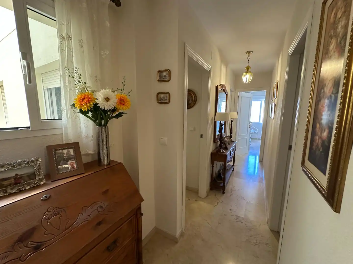Flat for sale in Marbella  with Air Conditioner, Furnished and Balcony