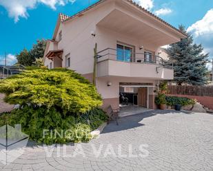 Vista exterior de Casa o xalet en venda en Bigues i Riells amb Terrassa