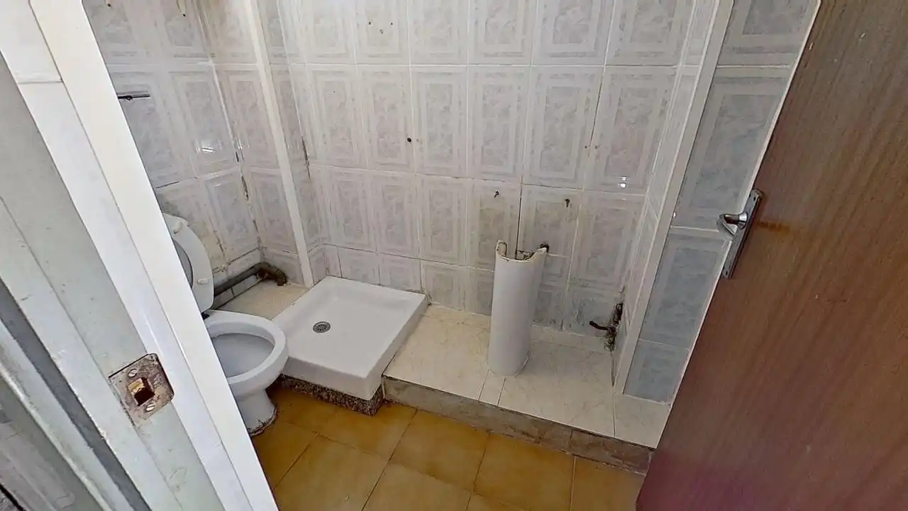 Bathroom of Houses for sale in Sant Vicenç Dels Horts  with Air Conditioner, Terrace and Storage room