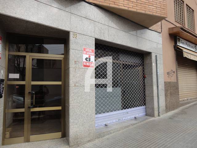 Local comercial en Alquiler en Transversal en Torrent d'en Pere Parres