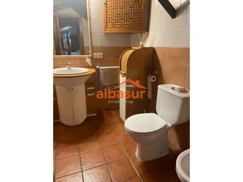 Bany de Dúplex en venda en Córdoba amb Aire condicionat, Calefacció i Parquet