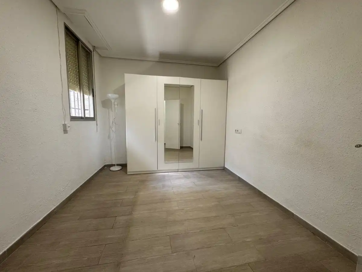 Dormitori de Casa o xalet en venda en Aldaia amb Terrassa