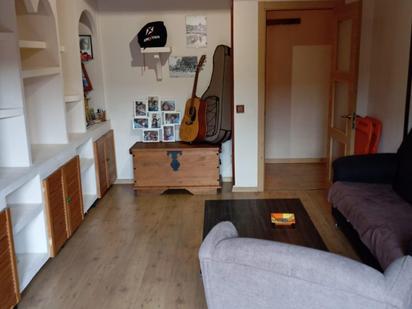Living room of Flat for sale in Langreo  with Heating, Terrace and Storage room