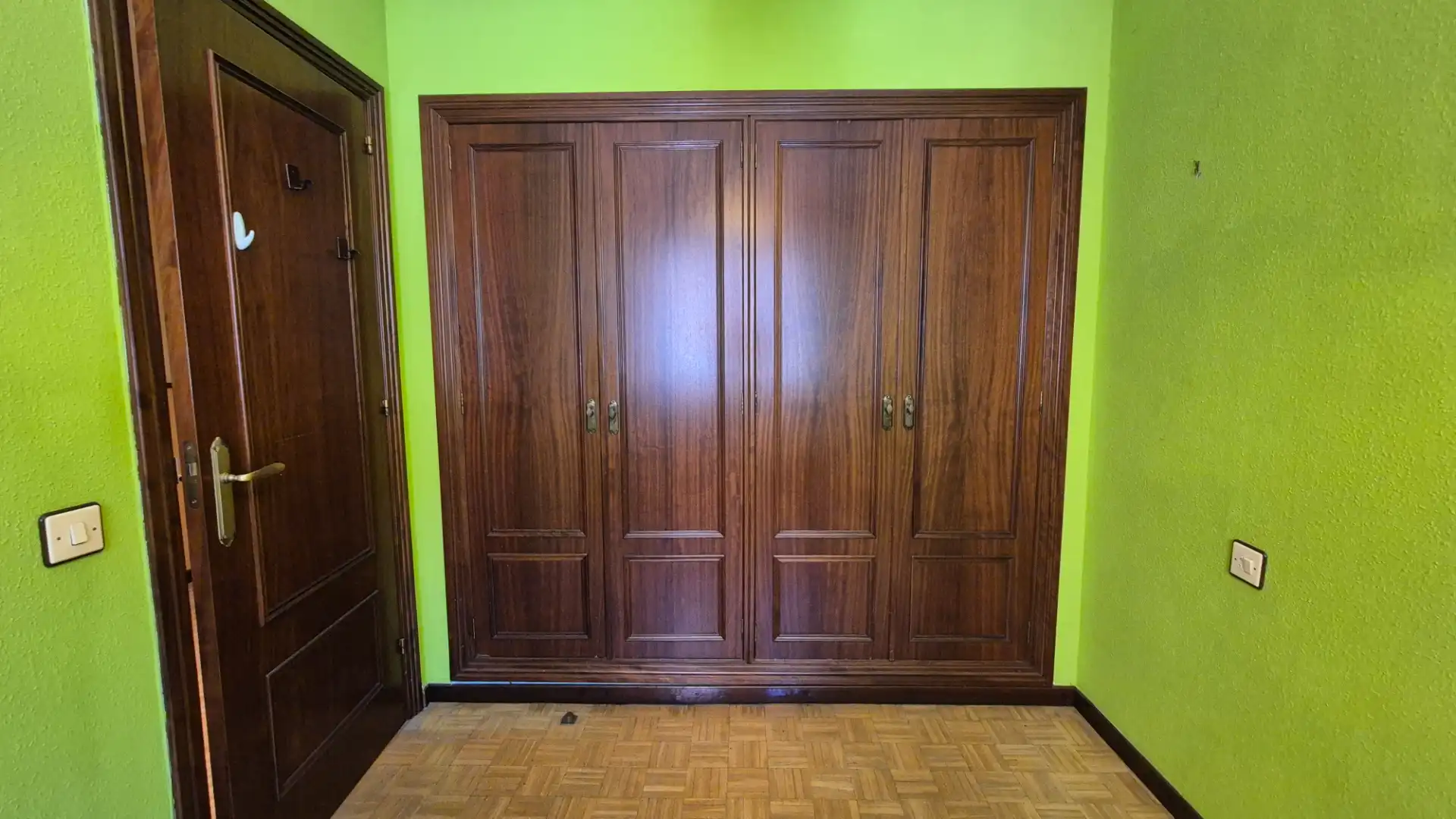 Dúplex en venta en Oviedo  con Calefacción, Parquet y Trastero