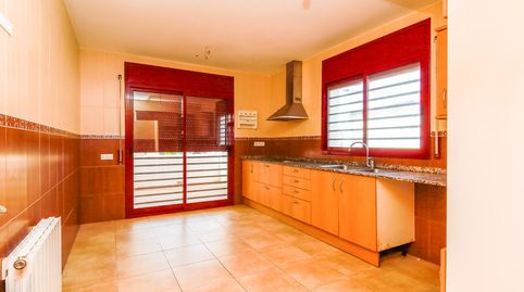 Foto 4 de Casa o chalet en venta en C/ Creixell , Roda de Berà, Tarragona