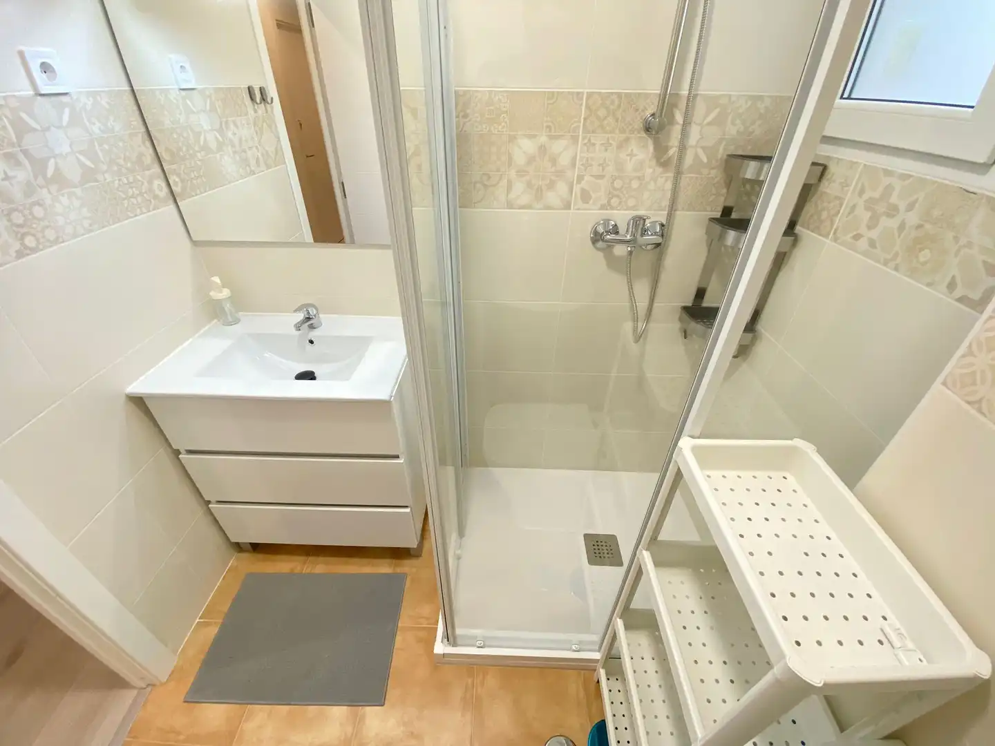 Habitació a Calle Amos de Escalante, 12, Pueblo Nuevo