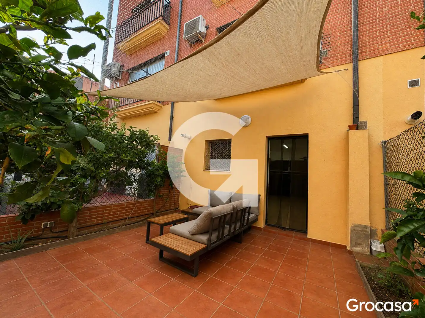 Terraza de Casa adosada en venta en El Prat de Llobregat con Aire acondicionado, Calefacción y Terraza
