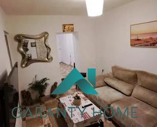 Living room of Single-family semi-detached to rent in Antequera  with Terrace