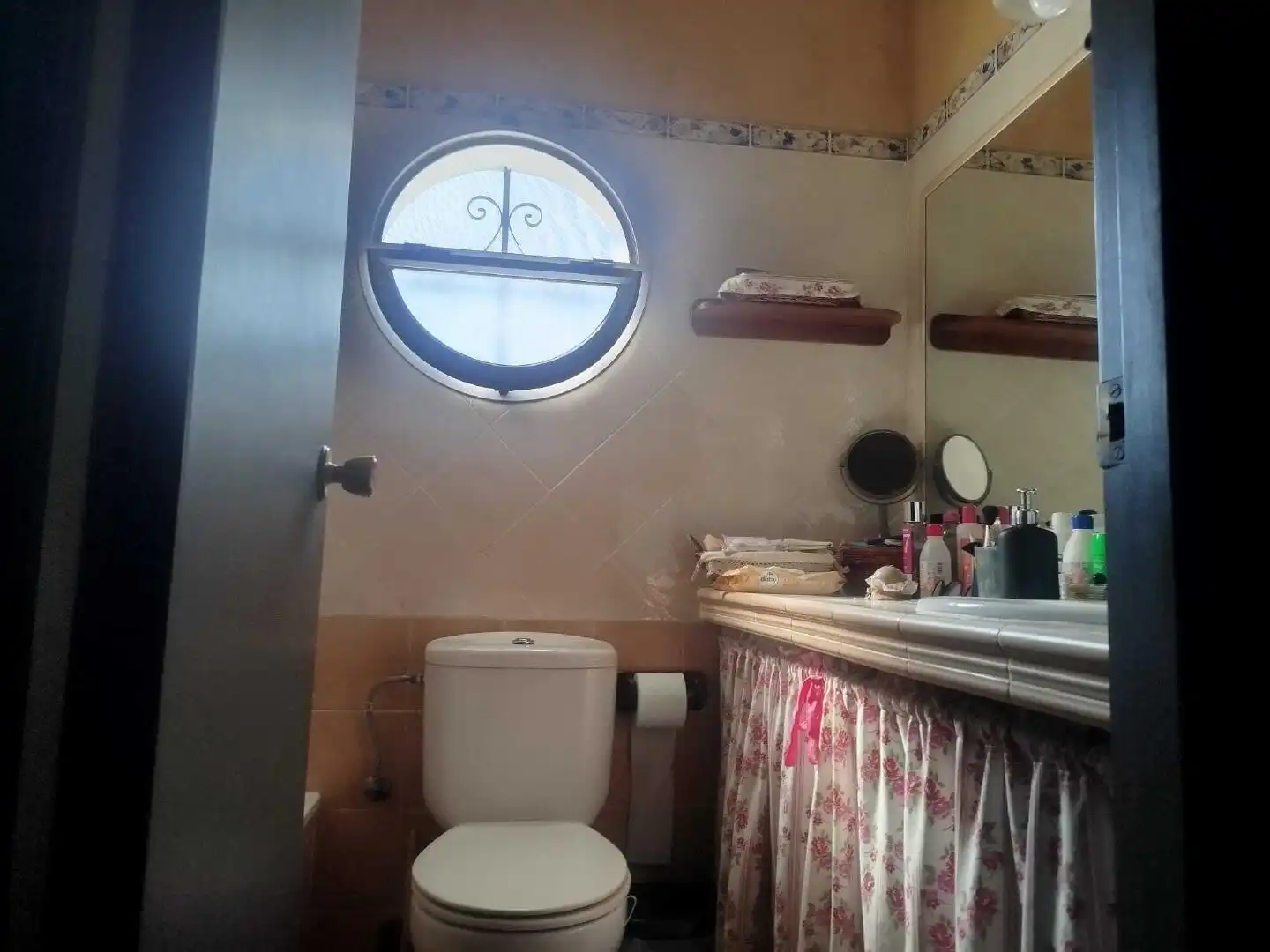 Bathroom of Houses for sale in Rota