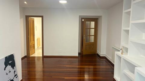 Foto 4 de Pis de lloguer a Rúa Do Xeneral Pardiñas, Ensanche - Sar, A Coruña