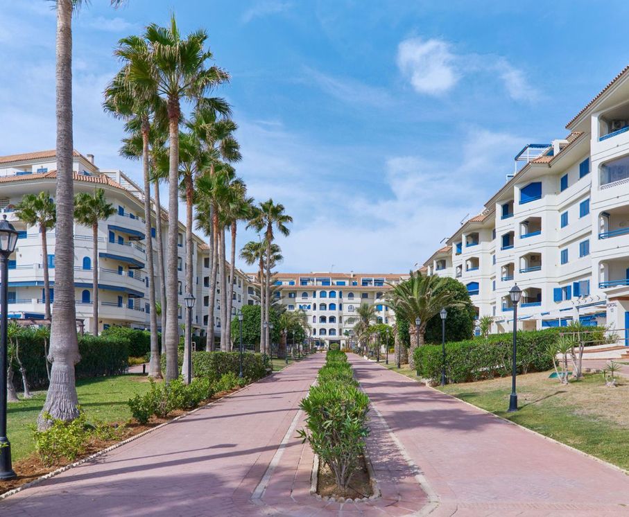 Exterior view of Flat for sale in Manilva  with Private garden, Terrace and Furnished